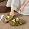 Sandálias Femininas para Exterior 2026 Primavera e Verão Novas Chinelos Slip-On de Solado Grosso para Mulheres com Acabamento de Luxo para a Praia