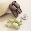 Novas Pantufas de Verão Qidashun para Banheiro e Uso Doméstico para Homens e Mulheres, Pantufas Leves para Interior com Toque Macio, Atacado