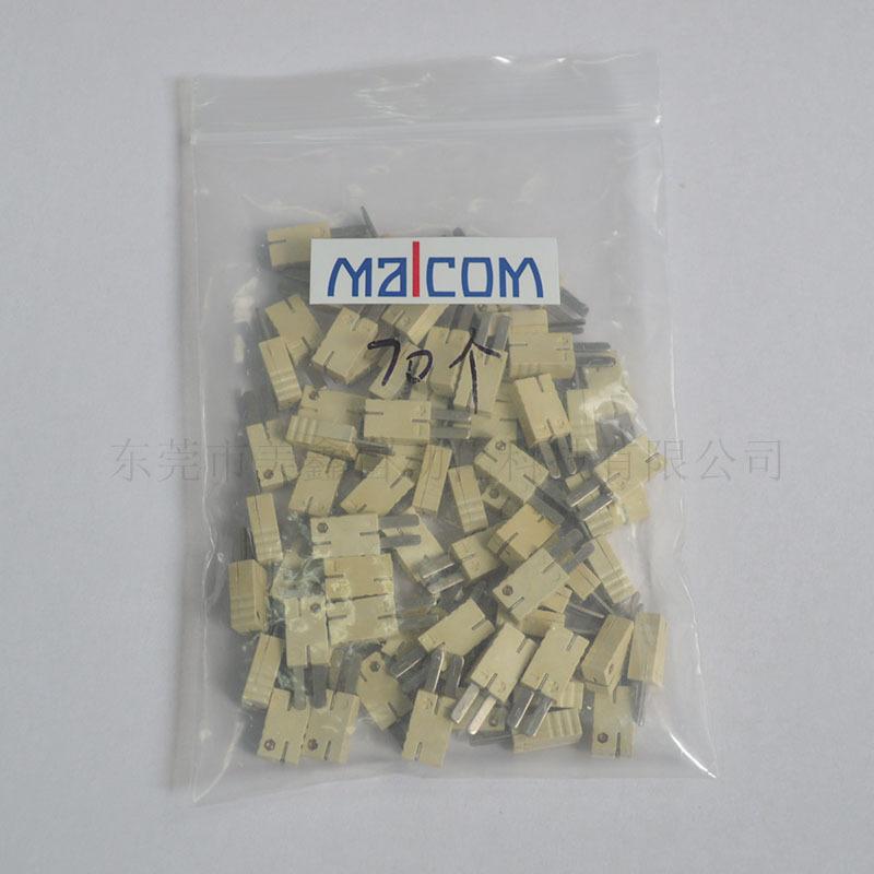 MALCOM马康插头 水印(1)
