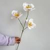 3 tulipanes con pétalos abiertos y tulipanes grandes ceremonia de boda salón de bodas fila de flores guía de camino arreglo floral decoración exportación de comercio exterior