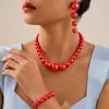 Conjunto de Quatro Peças de Brincos, Pulseira e Colar, Estilo Palácio Retrô Francês, Pérola Artificial, Conjunto de Nicho de Luxo para Mulheres