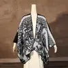 Xale Feminino, Manto e Cachecol Tudo-em-Um para Outono e Inverno, Cachemira Sintética, Design Chinês Estilo Tinta, Xale Espinha de Peixe de Alta Qualidade para Usar em Viagens