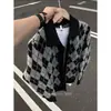 Cardigan suéter de malha losango masculino casal gola polo jaqueta cardigan estilo old money outono inverno fábrica transfronteiriça atacado