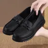Zapatos de cocina de cuero suave, cómodos, impermeables, de suela blanda para madres y señoras, zapatos de vestir cómodos para primavera y otoño, zapatos de cuero para mujer, zapatos de trabajo, antideslizantes
