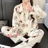 Novedad de Otoño Conjunto de Pijama de Algodón Nube con Cuello de Solapa para Mujer Manga Larga Pantalón Largo Dibujos Animados Casual Hogar Lindo Conjunto de Ropa de Casa