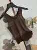[Produto em Destaque] Nova Coleção Primavera/Verão 26 da Yuran: Colete de Tricô Slim-Fit Texturizado de Alta Elasticidade com Fio Bolha Crepe de Popeline