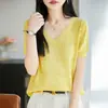 Camiseta básica de cuello en V para el día a día para primavera y verano, hecha de seda de hielo, camisa versátil de manga corta para mujer finamente elaborada con textura fresca, transpirable y elegante con detalles de ganchillo