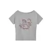 Camiseta Branca e Cinza Off-Shoulder de Manga Curta para Mulheres, Novo Estilo de Verão com Estampa de Pônei de Desenho Animado, Top Casual Soltinho