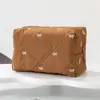 Bolsa de Tocador Acolchada con Lazo, Bolsa de Maquillaje Portátil Transfronteriza para Viaje, Bolsa de Almacenamiento de Gran Capacidad para Labiales y Cosméticos de Mujer