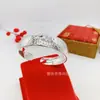 Joias de Mão Populares, Nova Pulseira Estilo Chinês Novo com Padrão Irregular Martelado, Design Moderno, Pulseira de Alta Qualidade para Atacado