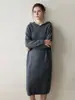 Tricô de Lã com Capuz Novo para Outono e Inverno Cor Lisa Solto e Versátil Macio e Sedoso Quente Vestido de Caxemira de Comprimento Médio