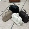 Bolso de Mano Grande de Cuero de Vaca Imitación Grano de Ciervo, Lujo Minimalista, Serie IndiaRow Hecho a Mano, Importado