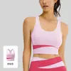 Sutiã esportivo feminino, à prova de impacto, de alta intensidade, com bojos, adequado para corrida, yoga e treinos ao ar livre, apresentando um design color-block, ajuste confortável e um lindo design nas costas
