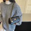Bolsa pequena quadrada com padrão de losangos e corrente estilo coreano para mulheres, nova tendência outono 2026, bolsa de ombro versátil de alta qualidade, bolsa de axila, bolsa transversal