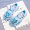 Nuevos Zapatos Infantiles Primavera 2025 Venta al por mayor Niñas Moño de Pedrería Dibujos Animados Lindos Zapatos de Princesa con Luz Intermitente