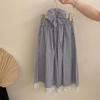 Vestido Novo para Meninas Verão 2025 Estilo Férias para Meninas Blusa Versátil Calça de Xadrez com Renda de Perna Larga Conjunto de Três Peças