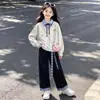 Camisa POLO Tendência Outono Personalidade Minimalista Nicho Moletom Falso de Duas Peças Calças de Perna Larga com Patchwork Xadrez Conjunto de Duas Peças