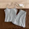 Camisola acanalada a rayas estilo americano para chica popular con copas en el pecho, ropa de dormir de verano para mujer, se puede usar en el exterior, cuello halter, espalda hermosa con conjunto