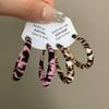 Pendientes de leopardo retro de moda europea y americana para mujer, de plata S925, con diseño geométrico exagerado y distintivo.