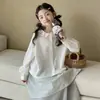 Camisa de manga larga para niña Little Red Fish, colección de otoño, mezcla de algodón y lino, ropa infantil estilo coreano, adecuada para primavera y otoño, camisa a juego para padres e hijos