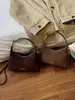 Bolsa de moda transfronteiriça de grande capacidade e alta aparência para mulheres, nova coleção outono 2026, bolsa tote simples, bolsa de ombro único, bolsa transversal, moderna