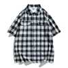 Camisa Retro Xadrez Manga Curta Tendência Japonesa para Homens Verão 2026 Moda Estilo College Solta Tamanho Grande Top Masculino