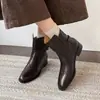 Botines Chelsea de Cuero Lavado Estilo Británico con Hebilla Metálica Invierno 2026 Tacón Medio Grueso Punta Redonda Cuero Genuino para el Trabajo Botines de Tobillo para Mujer