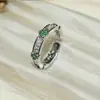 Anel de Trevo de Quatro Folhas de Luxo Leve Transfronteiriço Europeu e Americano Anel Aberto de Moda Exquisita de Alto Padrão para Mulheres com Zircônia Microincrustada Banhado a Ouro Cobre