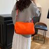 Nova Bolsa Transversal Esportiva Casual de Grande Capacidade Resistente ao Desgaste Combina com Tudo Bolsa de Ombro Balde Moderna Bolsa Grande Masculina e Feminina