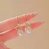 Pendientes de Plata de Ley con Diseño Coreano y Perlas de Imitación, Elegantes y de Moda Estilo Socialité con Pendientes de Botón de Lazo, Pendientes Versátiles de Lujo Ligero