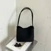 Cross2026 Nova Bolsa de Ombro Única com Textura Trançada Feminina Simples para o Dia a Dia Bolsa de Mão Tote de Grande Capacidade Estilo Férias Grama