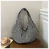 Bolsa de ombro de lona estilo coreano vintage, xadrez fresco, grande capacidade, 2026, tendência, leve, para compras