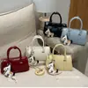 Bolsa Boston Ligera de Nailon Nuevo Verano 2026, Bolso de Mano para Mujer con Acabado de Alta Gama, Bolsa Grande de Hombro y Cruzada