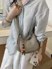 Bolso Retro Estilo Coreano Bajo el Brazo para Mujer 2026 Nuevo Otoño e Invierno Lujo Ligero Nicho Bolso de Hombro Cruzado de Alta Gama para Mujer