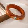 Pulsera de Flores de Madera Turquesa Transfronteriza Europea y Americana Simple Atmosférica para Mujer Pulsera de Moda Retro Joyería de Mano con Sensación de Lujo Ligero de Alta Gama