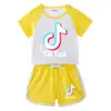 Traje de ropa para niños 2023 verano nuevo TikTok súper popular camiseta de manga corta pantalones cortos casual deportivo traje de dos piezas moda