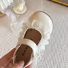 Novos Sapatos Infantis para Meninas Pequenas para Primavera e Outono de 2026, Doces Sapatos de Princesa com Babados, Estilo Coreano, Sapatilhas Modernas e Versáteis para Meninas