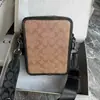 Nueva Bolsa de Cámara Europea y Americana para Hombre, Bolso Cruzado de Hombro Estampado Clásico de Moda, Bolso Mensajero para Viajes de Negocios y Uso Diario