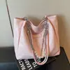 Bolsa de Ombro Estilo Novo Verão 2026 Transfronteiriça, Bolsa Grande com Corrente e Pérolas, Bolsa Tote Versátil da Moda para o Dia a Dia com Bolinhas