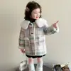 Abrigo de lana forrado de polar para niñas, nuevo estilo otoño/invierno 2025, abrigo de polar de una pieza engrosado para niñas pequeñas, ropa de invierno cálida