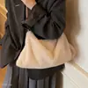 2026 Bolso Versátil para Mujer Bolso de Mano Casual Gran Capacidad para Viajar al Trabajo Felpa Invierno Nuevo Bolso Cruzado de un Solo Hombro