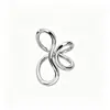 Anillo abierto curvo estilo europeo y americano con superficie lisa, ajustable, disponible en colores dorado y plateado, joyería de mano de lujo ligero al por mayor