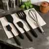 Juego de Mini Herramientas de Horneado de Silicona para el Hogar, Juego de Cinco Piezas de Utensilios de Cocina, Espátula de Silicona Resistente a Altas Temperaturas, Brocha para Aceite, Espátula para Freír