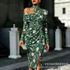 Transfronterizo Nuevo Estampado Digital Casual Personalidad Moda Temperamento Vestido de Manga Larga Hombros Descubiertos Falda Primavera y Otoño Mujer