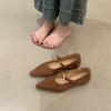 Sapatos Femininos Vermelhos Bico Fino Estilo Francês 2025 Primavera e Outono Novos Sapatos Mary Jane Retrô Salto Escondido Sapatilhas