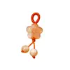 Accesorio popular de TikTok con colgante de flor de ciruelo pequeña que cambia de color, llavero hecho a mano con tallado fino, pulsera, collar
