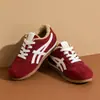 Zapatos de Entrenamiento Alemanes para Mujer Invierno Más Algodón Estilo Coreano Modernos Versátiles Zapatos Blancos Suela Plana Moda Celebridad de Internet Zapatos Argan Zapatos de Tabla
