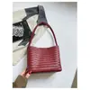 Bolso de cubo tejido a mano modelo 226 transfronterizo, bolso de hombro de moda de lujo ligero vintage de alto valor madre-hija para mujer