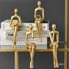 Adornos Abstractos Creativos de Figura Sentada de Lujo Ligero para Gabinete de TV Estantería Arte Decoraciones para el Hogar