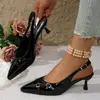 Novedad Primavera 2025 Sandalias de Tira con Hebilla Negra Tacón Alto Punta Fina Moda Diosa Exportación Zapatos Individuales para Mujer